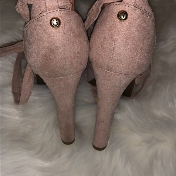GUESS HEELS - Picture 3 of 7